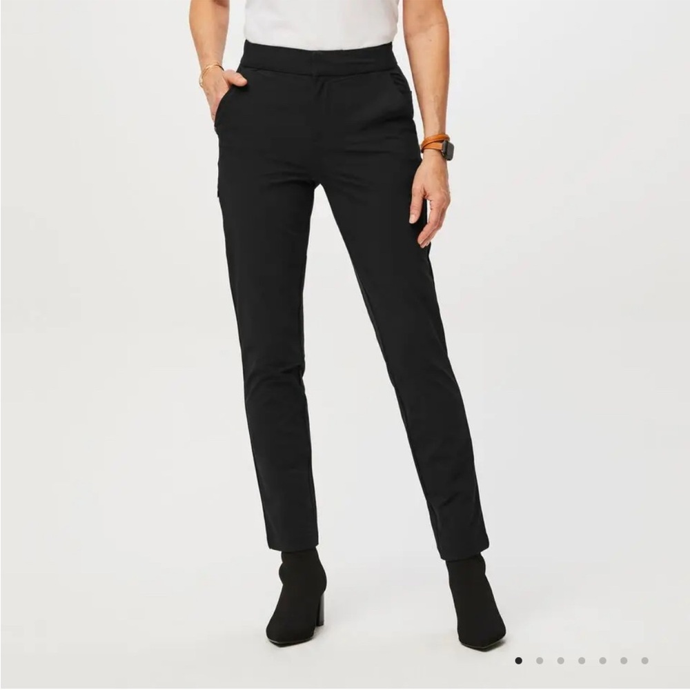 FIGSPRO Skinny Zip Fly Trouser